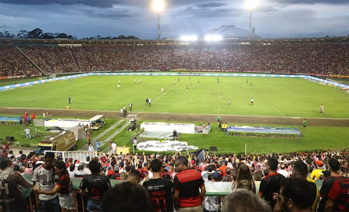 Flamengo-Parque-do-Sabia-Uberlandia-MG Flamengo jogando no Parque do Sabiá em 2023