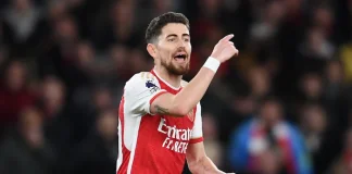 Jorginho em campo pelo Arsenal