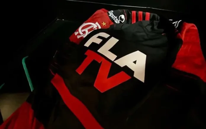 Camisa do Flamengo com a logo da Fla TV