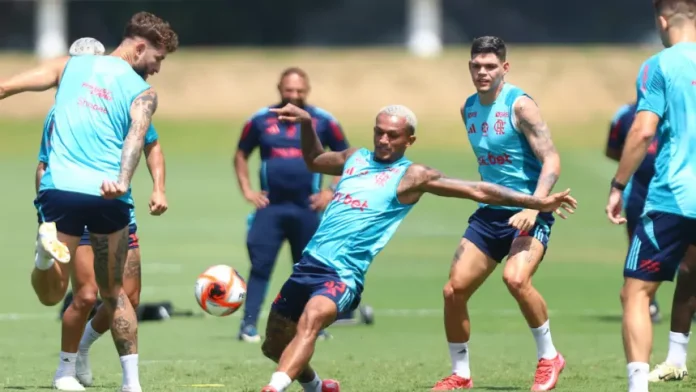 Wesley-Leo-Pereira-Ayrton-Lucas-jogadores-Treino-Flamengo-Ninho-do-Urubu-2025 Wesley, Léo Pereira, Ayrton Lucas e jogadores em treino do Flamengo no Ninho do Urubu
