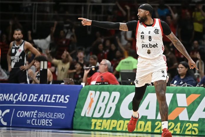 Jordan Willams em quadra na vitória do Flamengo pelo NBB