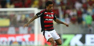 Allan em campo pelo Flamengo contra o Juventude