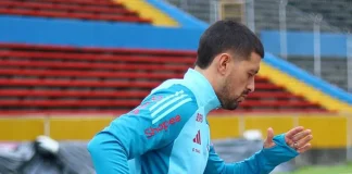 Arrascaeta em treino do Flamengo no Estádio Olímpico de Atahualpa, em Quito