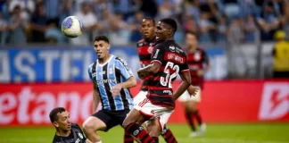 Flamengo e Grêmio em campo no ano de 2024