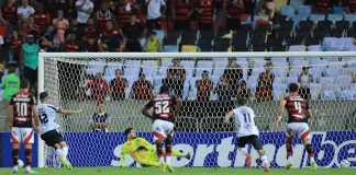 Central Córdoba marca de pênalti o 1º gol contra o Flamengo na Libertadores