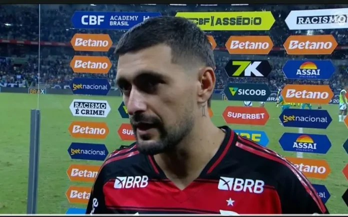 Arrascaeta-Entrevista-Crueiro-2-1-Flamengo-040525 flamengo, noticias, 2025, arrascaeta, cruzeiro, derrota, brasileirão, libertadores, mineirão, gabigol, bahia, liderança