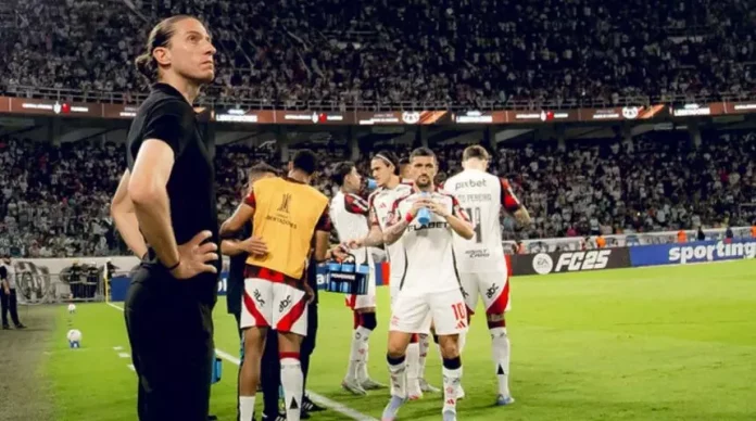Arrascaeta-Filipe-Luis-jogadores-Central-Cordoba-1-1-Flamengo-070525 Arrascaeta, Filipe Lupis, jogadores, em campo pelo Flamengo contra o Central Córdoba