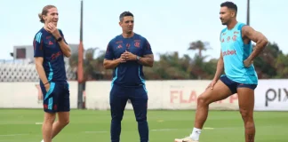Filipe Luís e Danilo no Ninho do Urubu