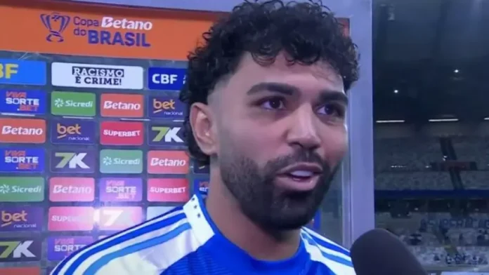 Gabigol em entrevista pelo Cruzeiro