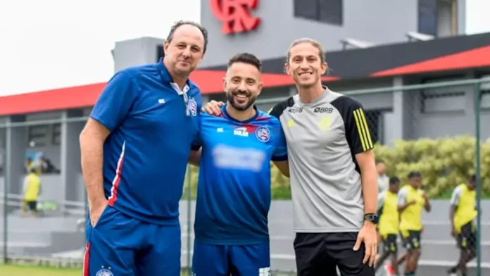 Rogerio-Ceni-Everton-Ribeiro-Filipe-Luis-Ninho-do-Urubu Rogério Ceni, Everton Ribeiro e Filipe Luís no Ninho do Urubu