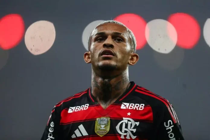 Wesley lateral direito do Flamengo
