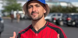Arrascaeta e a linda camisa do Flamengo no estilo Beisebol, para o Mundial de Clubes 2025