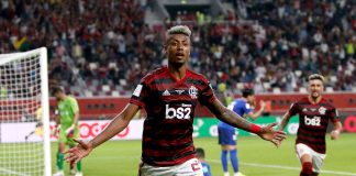 Bruno Henrique marca contra o Al-Hilal no Mundial de 2019