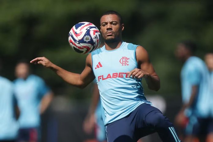 De la Cruz em treino do Flamengo em Atlantic City