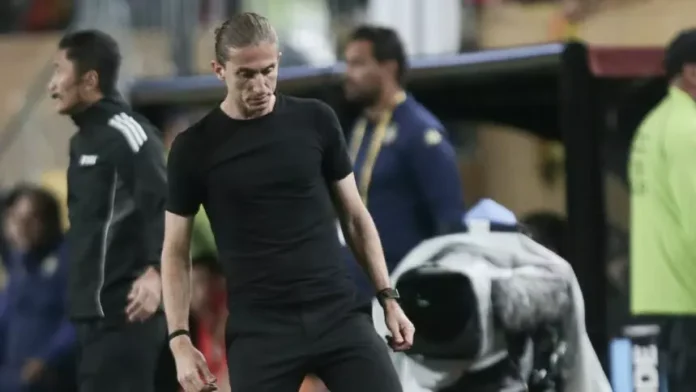 Filipe Luís na vitória do Flamengo sobre o Espérance
