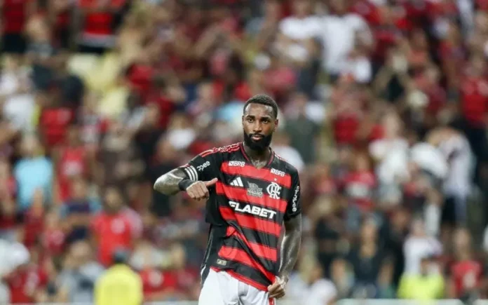 Gerson-Flamengo-6-0-Juventude-160425 Gerson em campo pelo Flamengo contra o Juventude