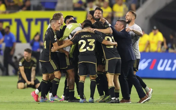 Jogadores do Los Angeles FC comemoram classificação para o Mundial