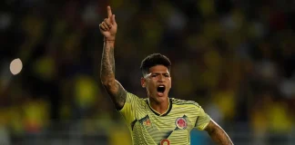 Jorge Carrascal em campo pela Seleção da Colômbia