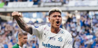 Jorge Carrascal em campo pelo Dynamo Moscow