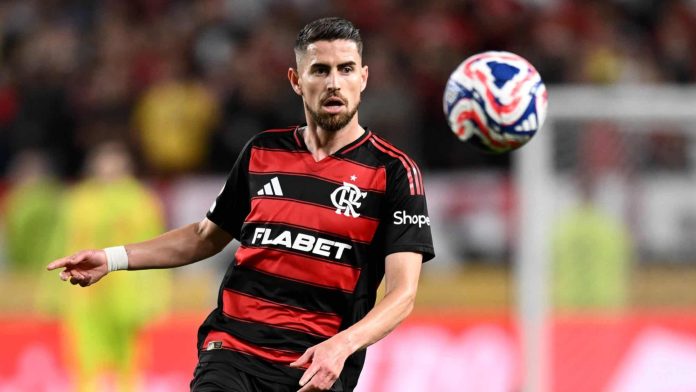 Jorginho em sua estreia pelo Flamengo na vitória contra o Espérance