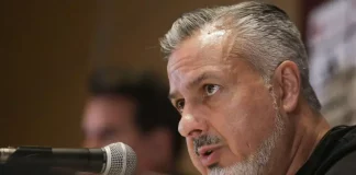 José Boto em coletiva do Flamengo nos USA