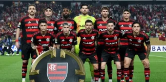 Time do Flamengo posa pra foto antes de bater o Espérance no Mundial
