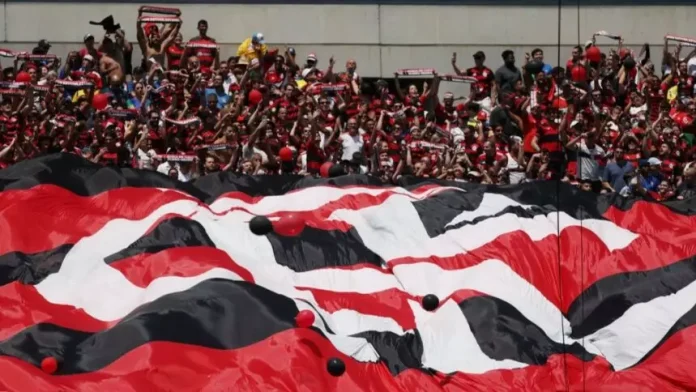 Torcida do Flamengo presente no jogo contra o Chelsea