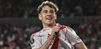Facundo Colidio em campo pelo River Plate
