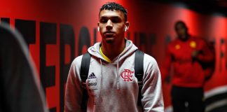 Victor Hugo meia do Flamengo