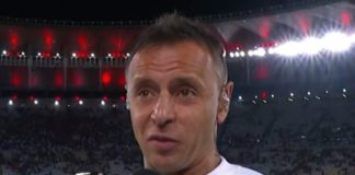 Rafinha em campo pela GE Tv no jogo entre Flamengo e Racing