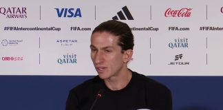 Filipe Luís em entrevista pelo Flamengo após a final do Mundial contra o PSG