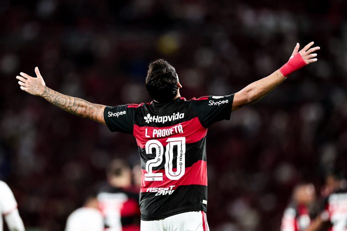Lucas-Paqueta-Flamengo-2-0-Bahia-190426-Foto-Gilvan-de-Souza Lucas Paquetá comemora o segundo gol do Flamengo contra o Bahia - Foto: Gilvan de Souza / Flamengo