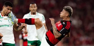 Carrascal foi expulso em pé alto na jogada com zagueiro Murilo