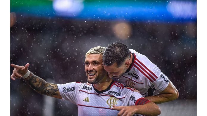 arrasca-varela-jogadores-flamengo Arrascaeta e Varela