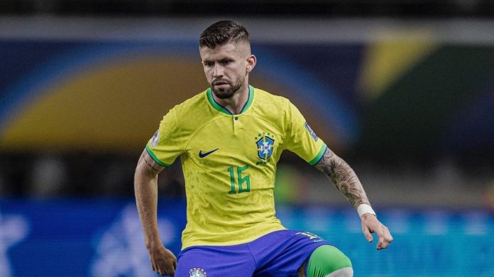 Caio Henrique lateral-esquerdo do Monaco, da França