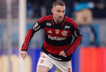 Léo Ortiz segue em recuperação e vira dúvida para amistoso do Flamengo contra o River Plate Leo Ortiz jogador do Flamengo