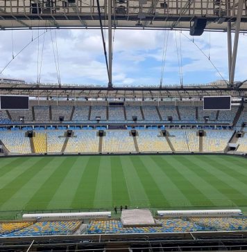 Estádio do Maracanã. Gramado com muitas críticas pelo jogadores, leva responsável à demissão