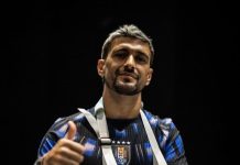 Arrascaeta com punho imobilizado, inicia a recuperação após cirurgia. O meia uruguaio será desfalque do Flamengo por algumas semanas.