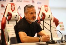 José Boto alfineta Palmeiras e Fluminense ao defender postura do Flamengo com árbitros José Boto, diretor do Flamengo