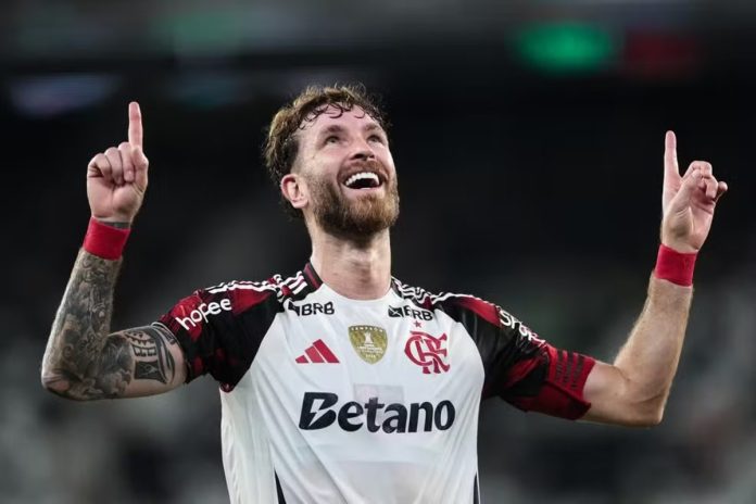 leo-pereira-pelo-flamengo Léo Pereira, jogador do Flamengo