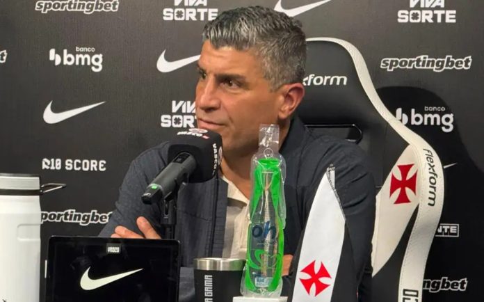 Pedro Emanuel, técnico do Vasco