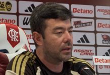 Dr. Fernando Sassaki, chefe do departamento médico do futebol profissional do Flamengo