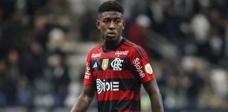 Vitão, zagueiro do Flamengo