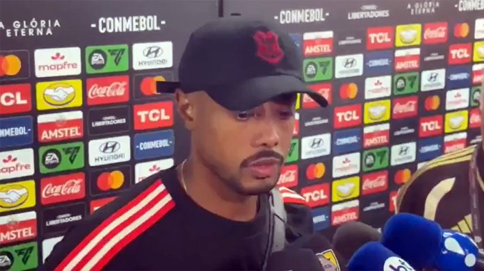 Bruno-Henrique-Entrevista-Flamengo-0-0-Estudiantes-221026 Bruno Henrique em entrevista após eliminação do Flamengo na Libertadores