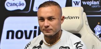 Cebolinha, ex-Flamengo, atualmente jogador do Santos
