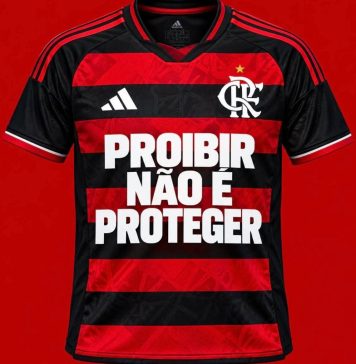 Flamengo prepara protesto na camisa e define mensagem para vaga da Betano Espaço da Betano na camisa do Flamengo terá mensagem de protesto nesta quinta-feira. Foto: Instagram / futebol_info0