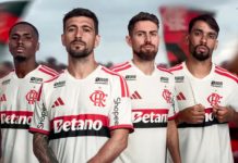 Jogadores do Flamengo com o Manto 2