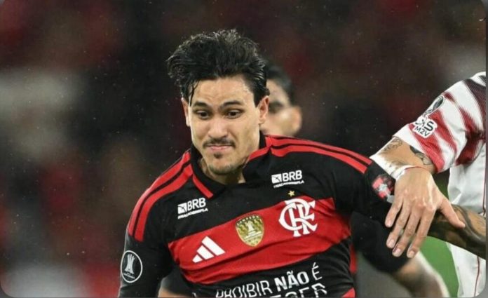 Pedro, em partida contra o Estudiantes onde o Flamengo foi eliminado no Maracanã, pela Libertadores